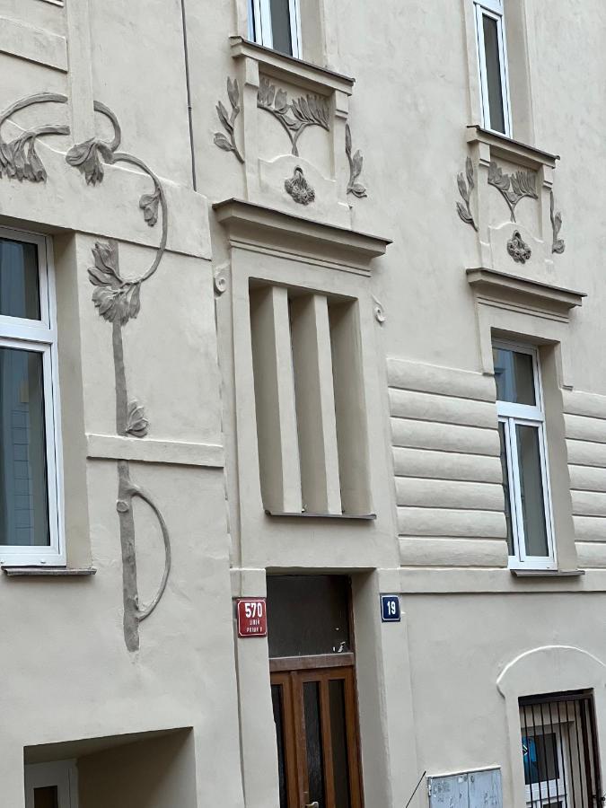 Maria Apartment Liben Πράγα Εξωτερικό φωτογραφία