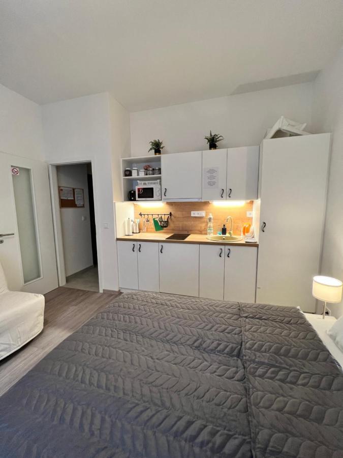 Maria Apartment Liben Πράγα Εξωτερικό φωτογραφία