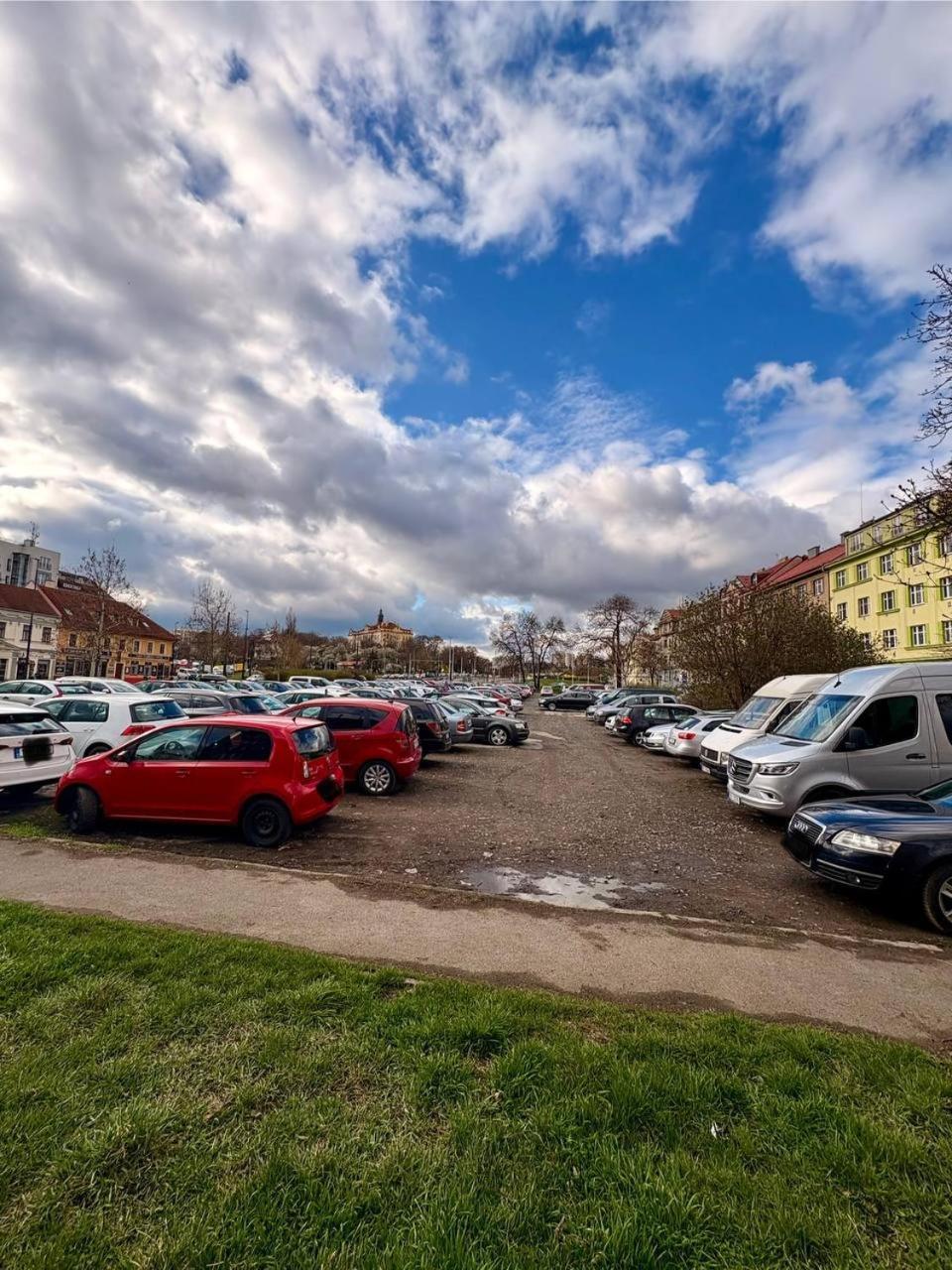 Maria Apartment Liben Πράγα Εξωτερικό φωτογραφία